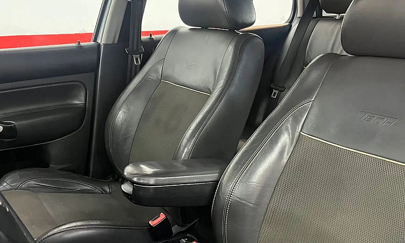 Volkswagen Golf Tech...