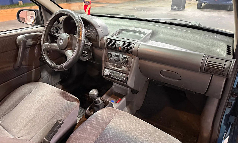 Chevrolet Corsa Wind...