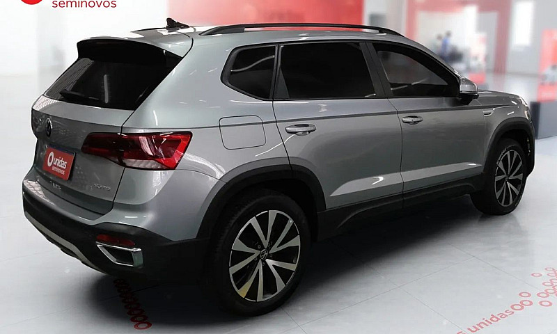 Volkswagen Taos Comf...