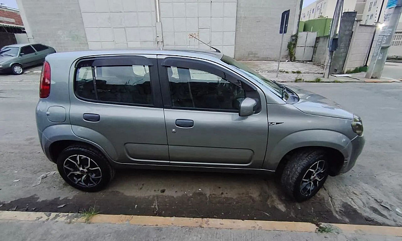 Fiat Uno Vivace 1.0 ...