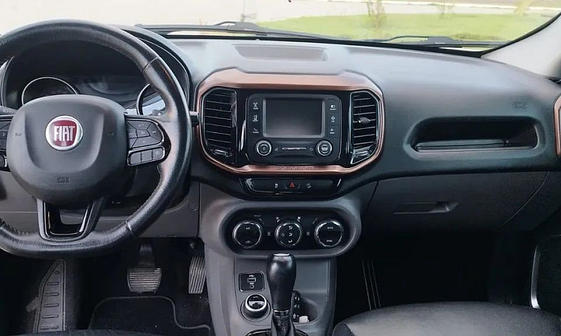 Fiat Toro Volcano 2....