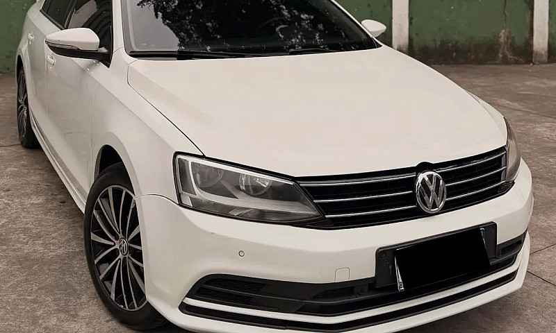 Volkswagen Jetta Com...
