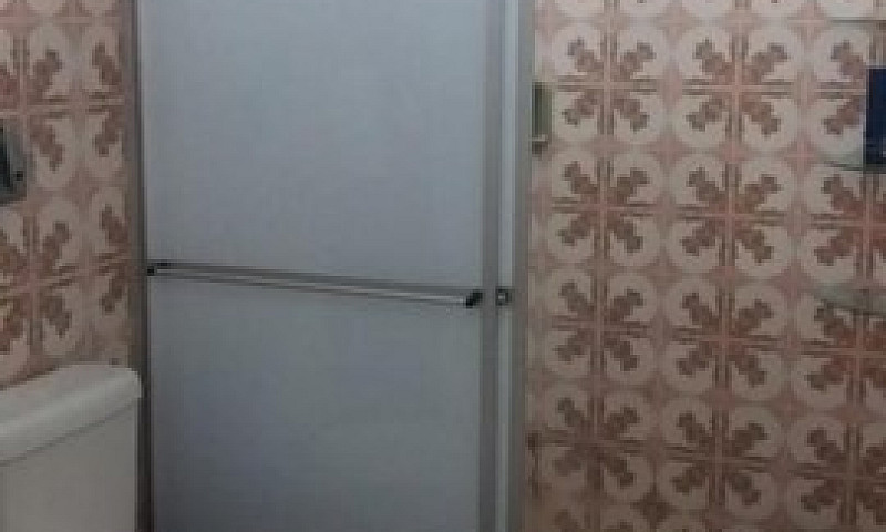 Casa Para Venda Em A...