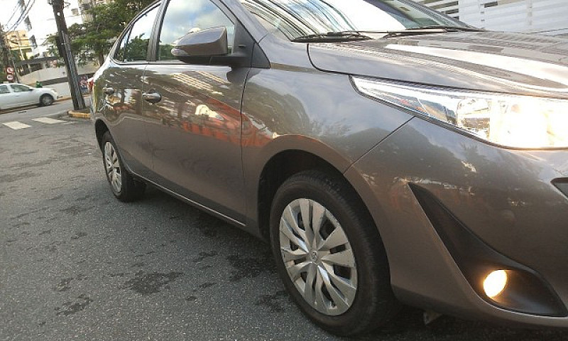 Yaris Sedan Xl 1.5 M...