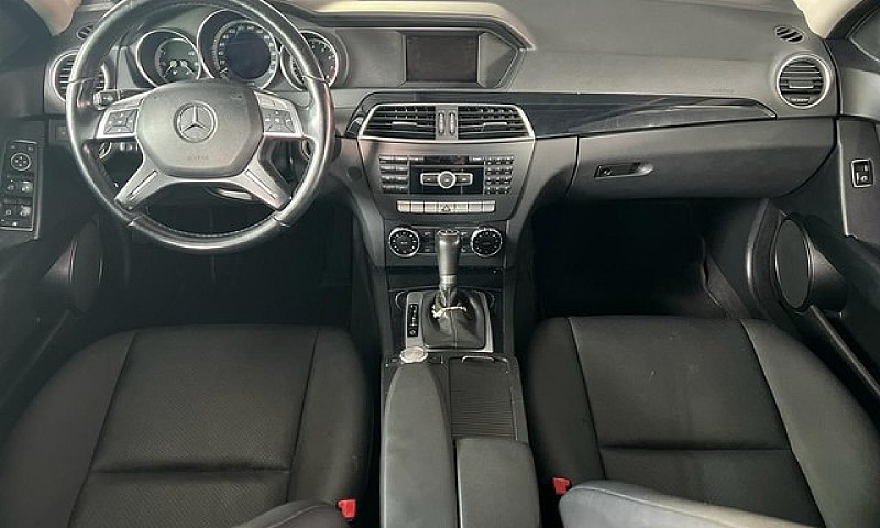 C-180 1.6 Turbo Auto...
