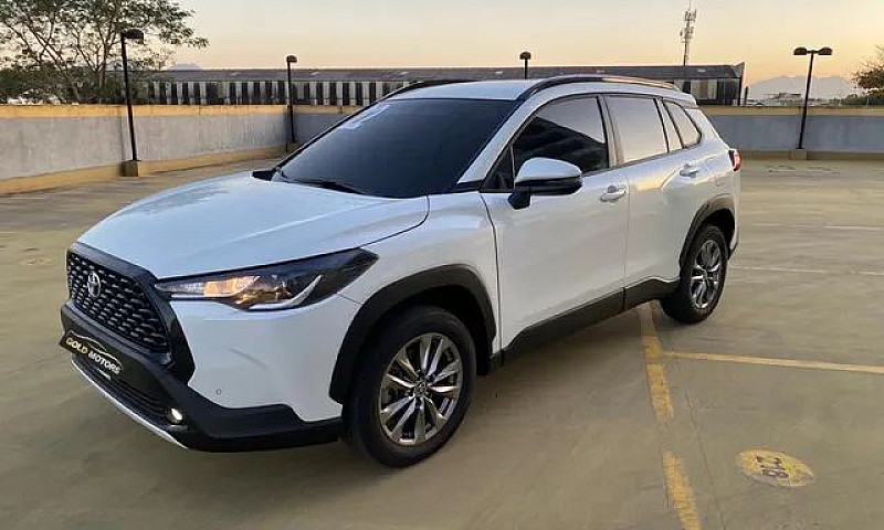 Toyota Corola Cross ...