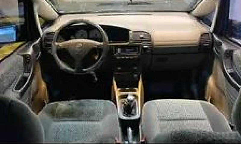 Chevrolet Zafira Ele...