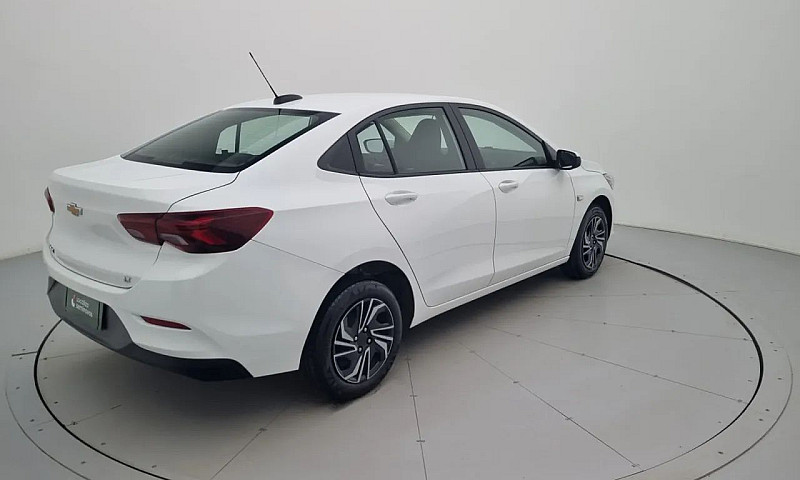 Chevrolet Onix Plus ...