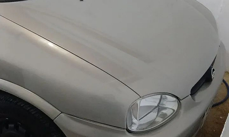 Chevrolet Corsa Hat....