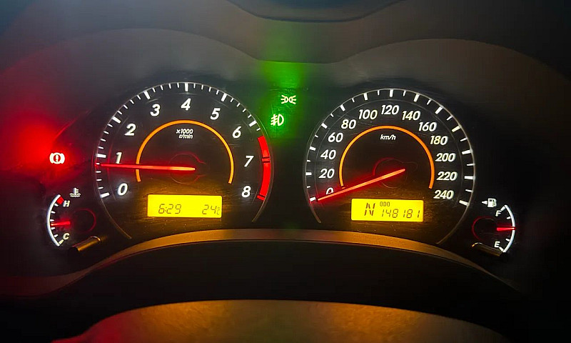 Toyota Corolla Se-G ...