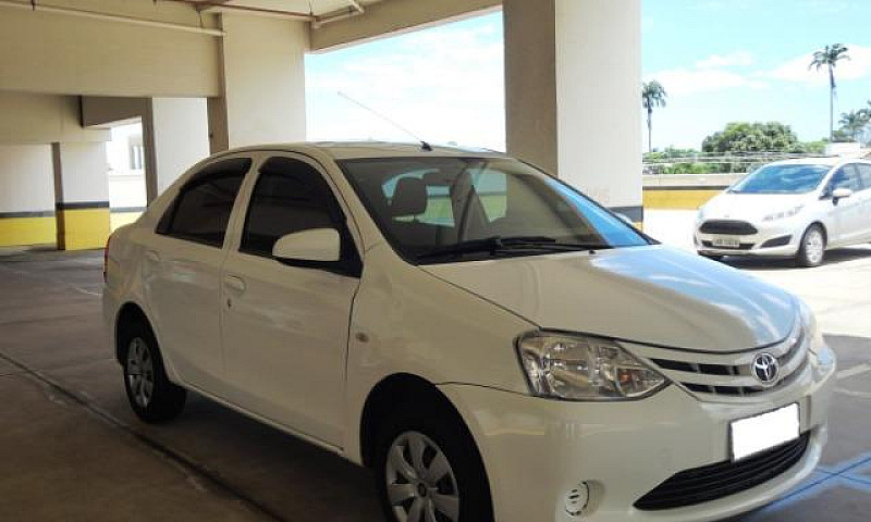 Etios 2015 Carro Est...