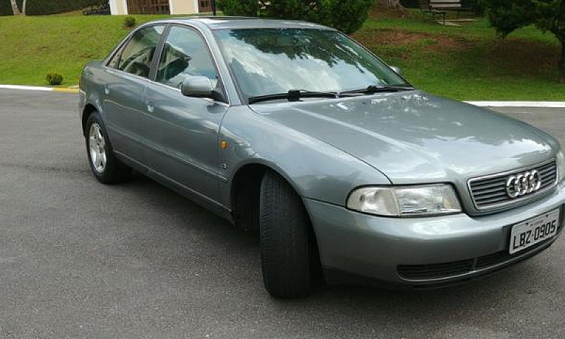 Audi A4...