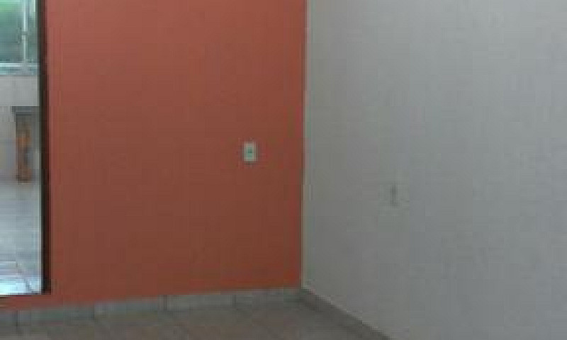Casa Com 02 Dormitór...
