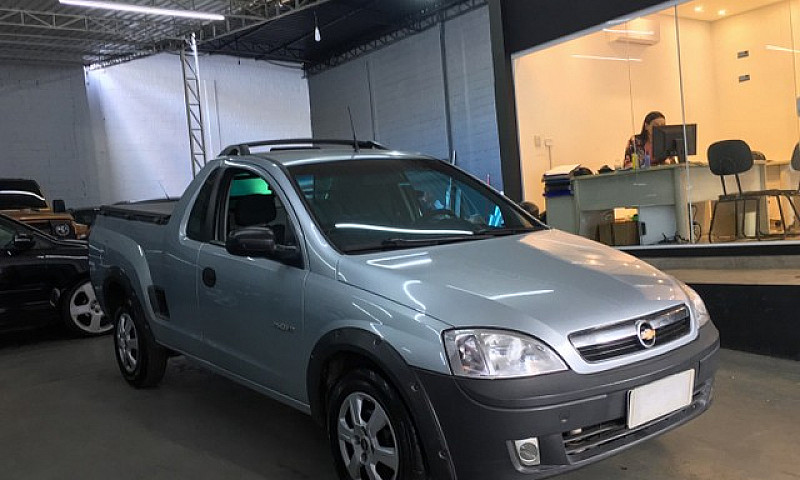 Chevrolet Montana 1....