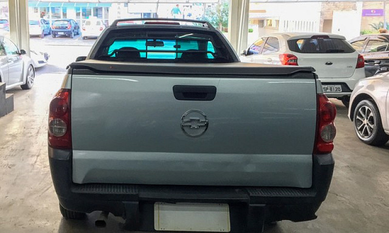 Chevrolet Montana 1....