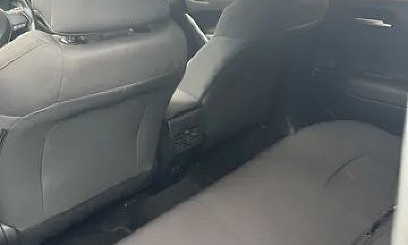 Toyota Corola Cross ...