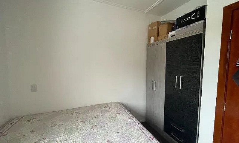 Casa Condomínio Fech...