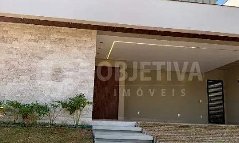 Belíssima Casa Estil...