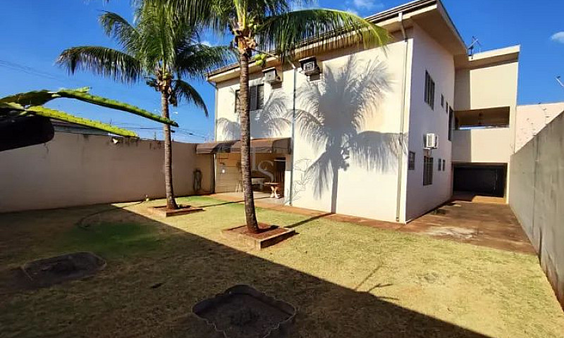 Casa No Jardim Athen...