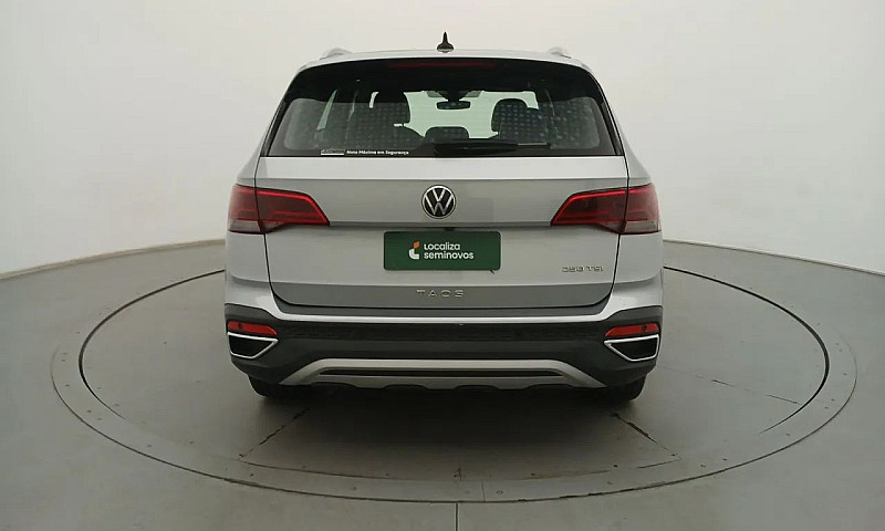 Volkswagen Taos High...