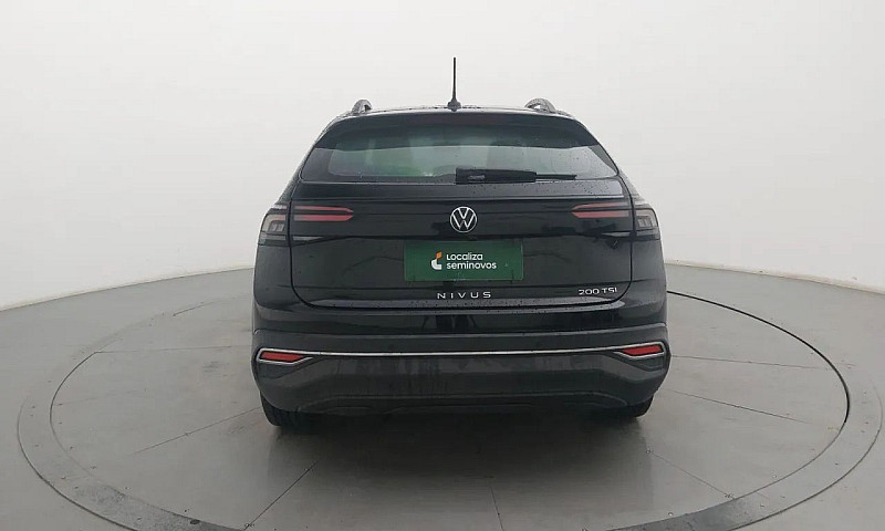 Volkswagen Nivus Com...