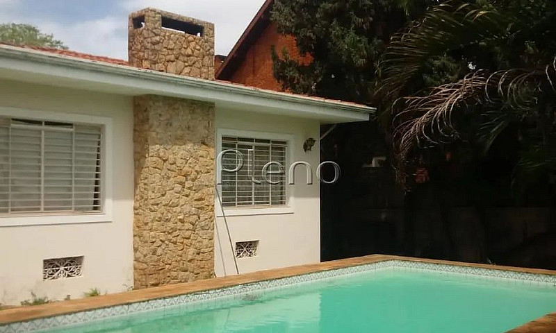 Sobrado À Venda Em C...