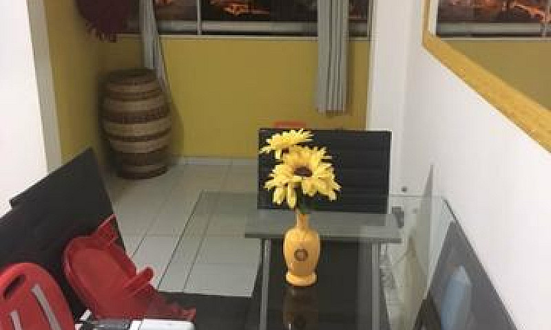 Apartamento Com Suít...