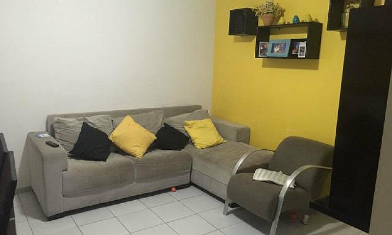 Apartamento Com Suít...