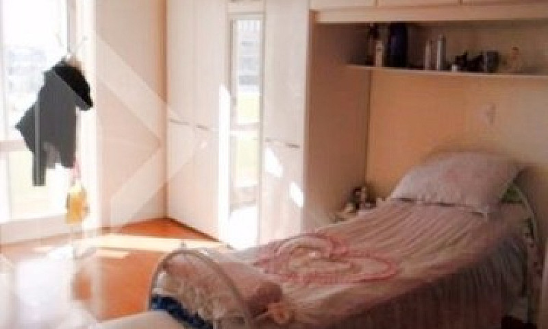 Casa À Venda Com 3 D...