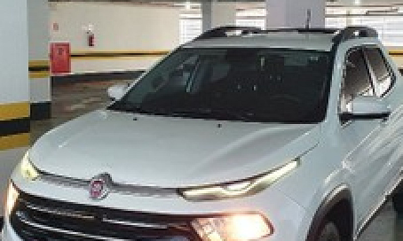 Fiat Toro Freedom 17...