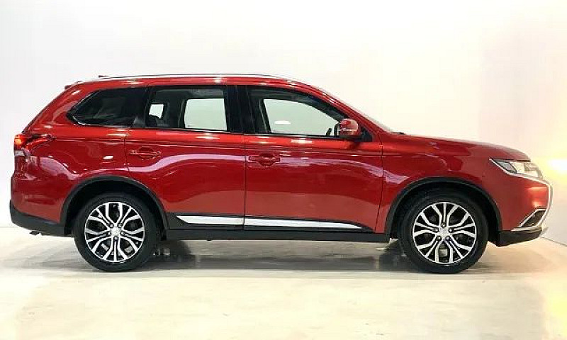 Mitsubishi Outlander...