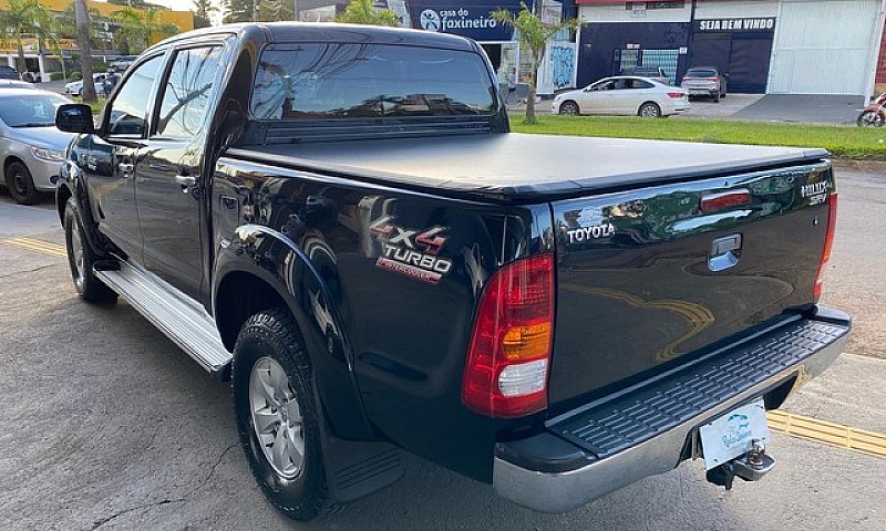 Hilux Srv 3.0 4X4 Di...