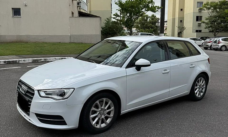 Audi A3 Sportback 1....