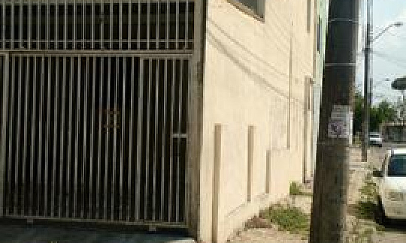Sobrado De 100M² No ...