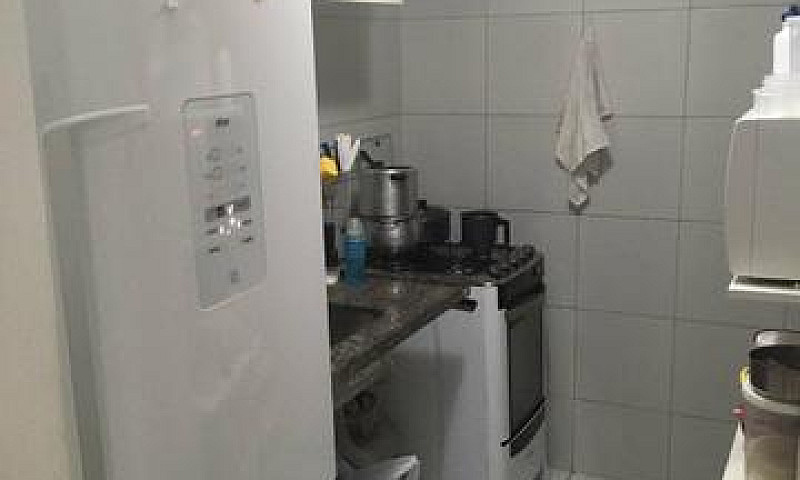 Apartamento Com Suít...