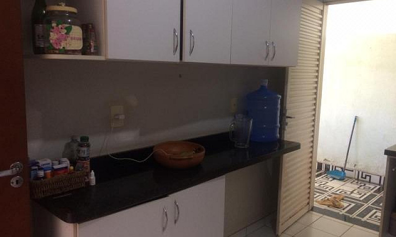 Maison Vert- Sobrado...