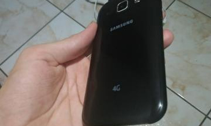 Samsung Galaxy J1...