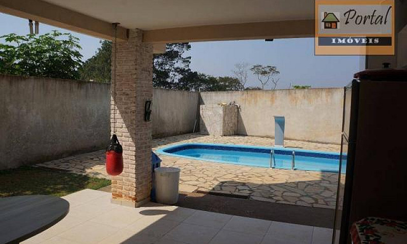 Casa Com 3 Dormitóri...