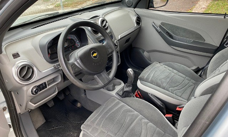 Chevrolet Agile Ltz ...
