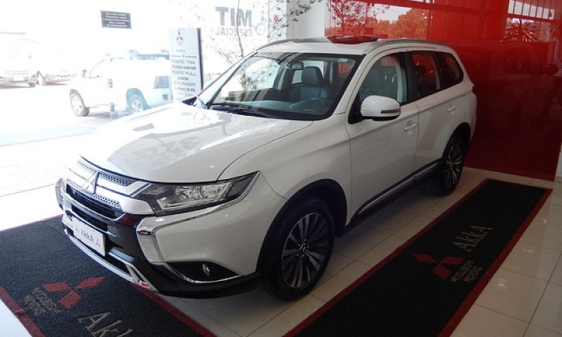 Mitsubishi Outlander...
