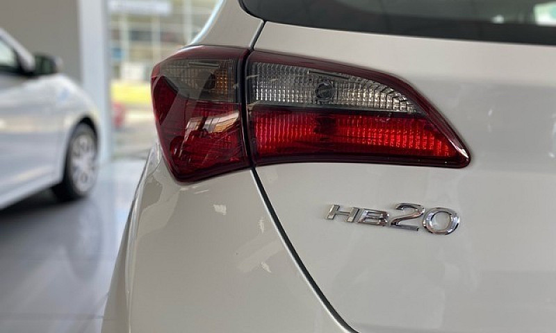 M Hyundai Hb20 Uniqu...
