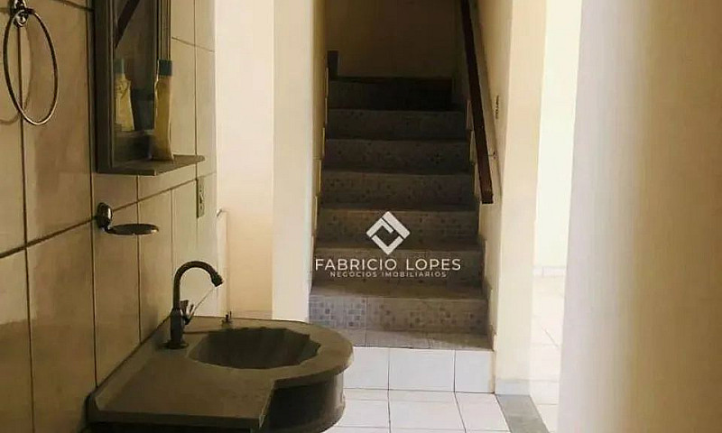 Sobrado Com 3 Dormit...