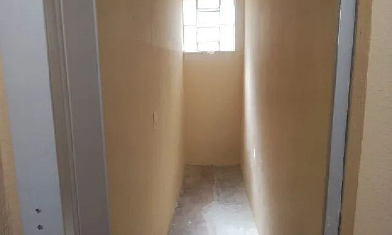 Linda Casa De Vila...