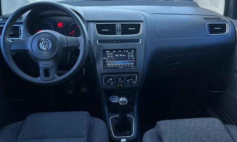 Volkswagen Fox 1.6 M...