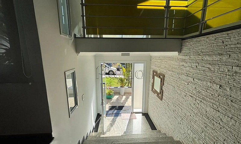 Casa À Venda Em Inda...