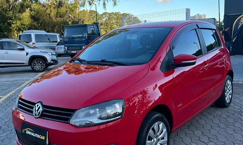 Volkswagen Fox 1.6 M...