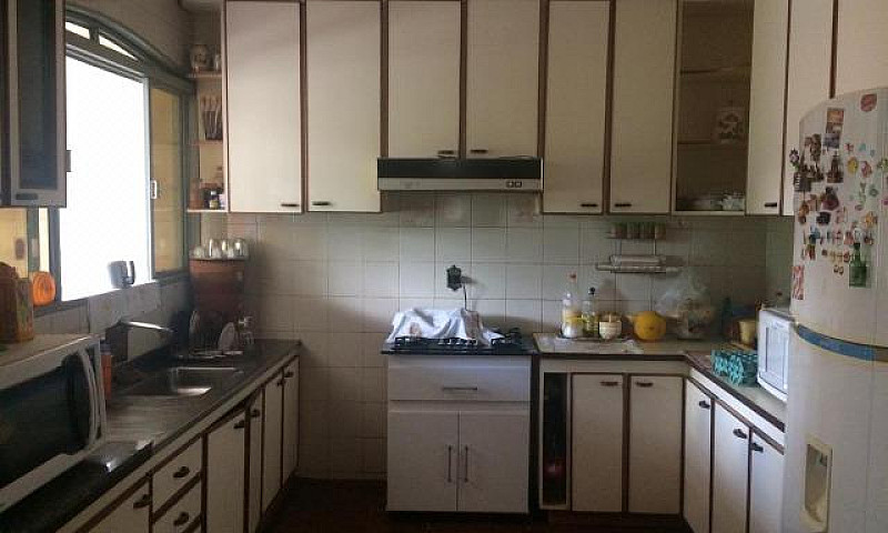 Casa Comercial Setor...