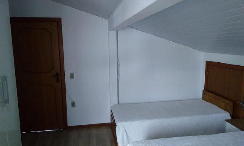 Quarto Para Moças - ...