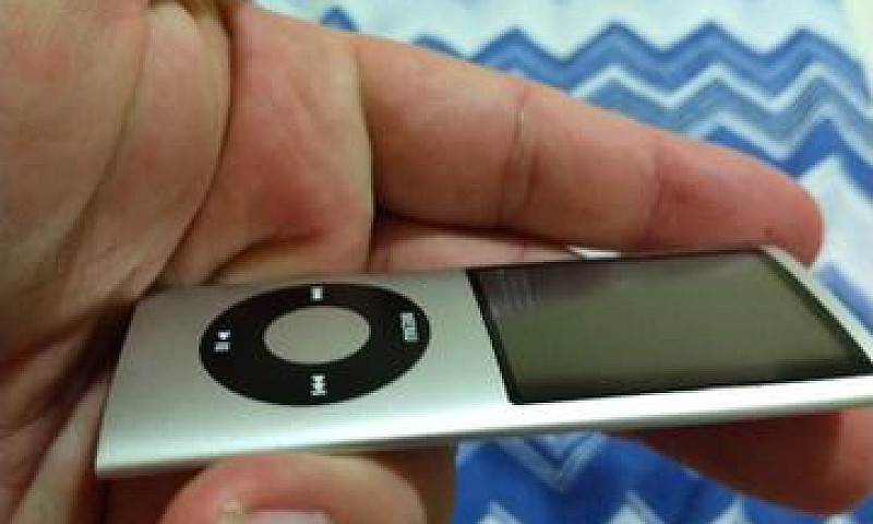 Ipod 8Gb...