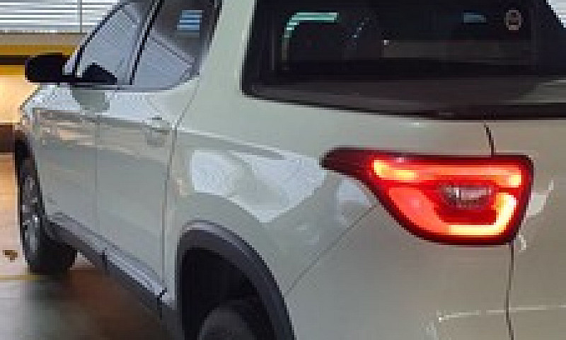 Fiat Toro Freedom 17...